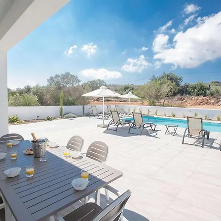 The Zorba 5 Villa *