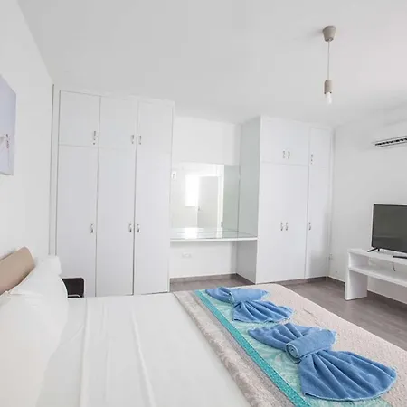 Villa The Zorba 5 *